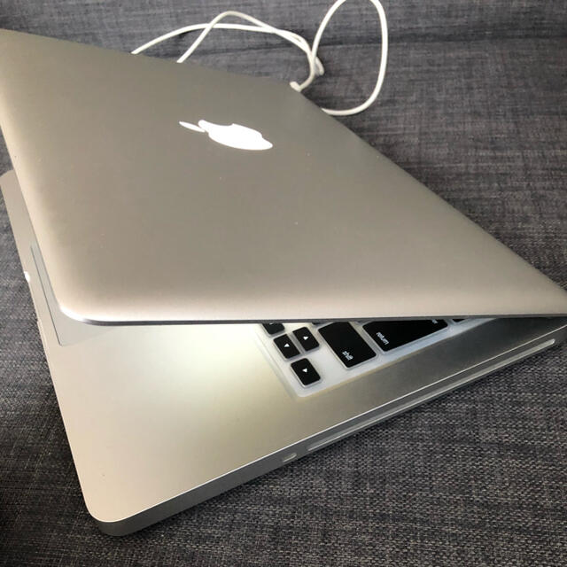 Mac (Apple)(マック)のMacBook pro スマホ/家電/カメラのPC/タブレット(ノートPC)の商品写真