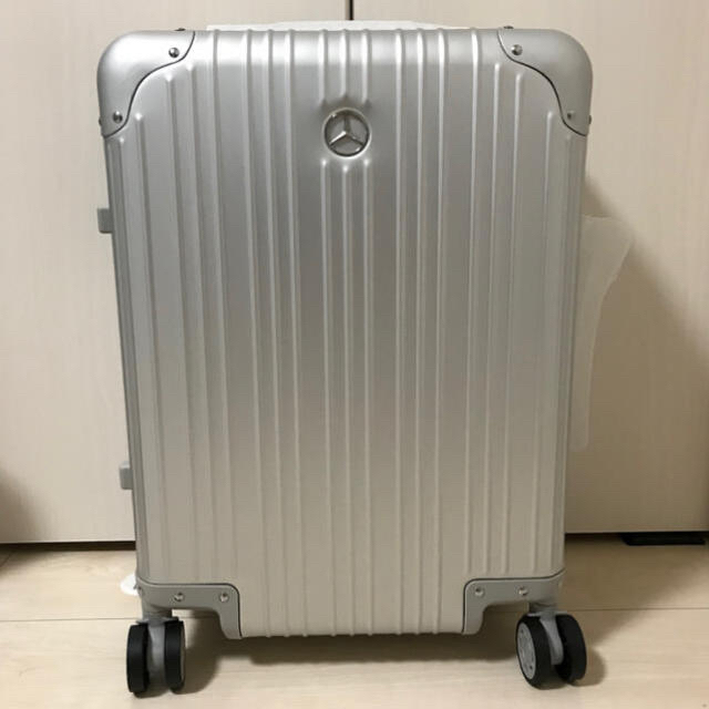 RIMOWA(リモワ)の【未使用】メルセデスベンツ　スーツケース　キャリーケース メンズのバッグ(トラベルバッグ/スーツケース)の商品写真