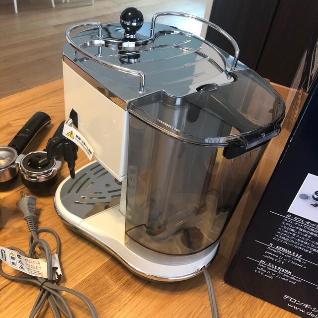 DeLonghi(デロンギ)のデロンギ  アイコナ　エスプレッソ　カプチーノメーカー　型番ECO310 スマホ/家電/カメラの調理家電(エスプレッソマシン)の商品写真