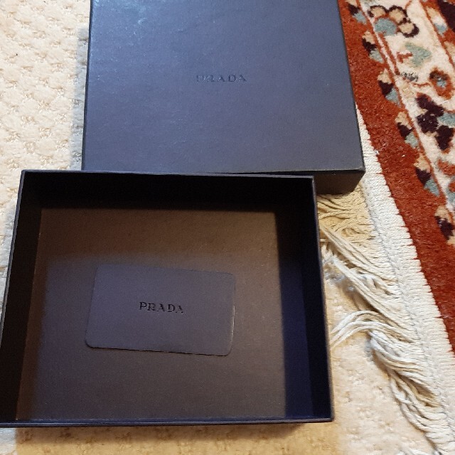 PRADA(プラダ)のプラダの財布の箱 その他のその他(その他)の商品写真