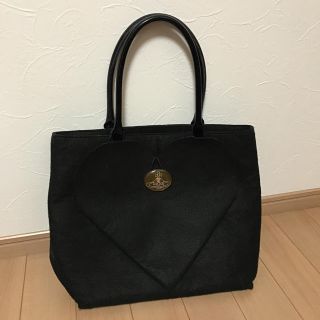 ヴィヴィアンウエストウッド(Vivienne Westwood)のヴィヴィアン♡ハートトートバッグ(トートバッグ)