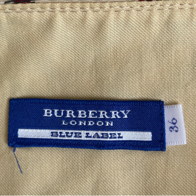 BURBERRY BLUE LABEL(バーバリーブルーレーベル)のバーバリースカート レディースのスカート(ミニスカート)の商品写真