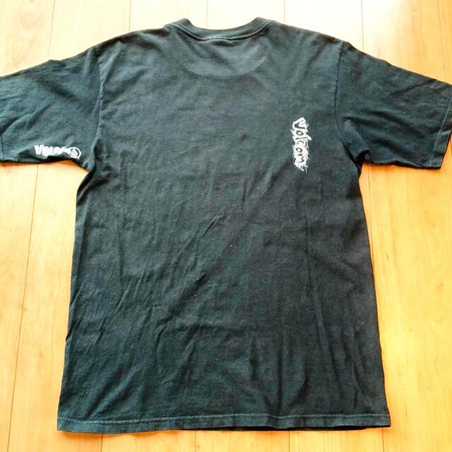 volcom(ボルコム)のボルコム　半袖　Tシャツ　L メンズのトップス(Tシャツ/カットソー(半袖/袖なし))の商品写真