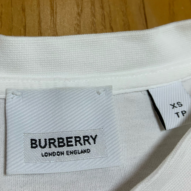 BURBERRY(バーバリー)のBurberry Tシャツ レディースのトップス(Tシャツ(半袖/袖なし))の商品写真