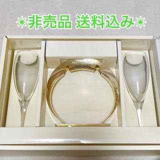 モエエシャンドン(MOËT & CHANDON)の【非売品】モエシャンドンペアグラス台座付き(グラス/カップ)