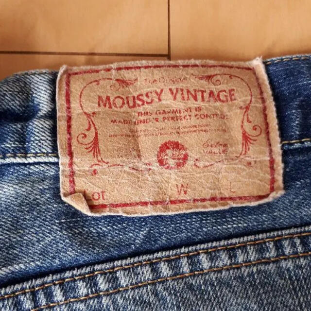 moussy(マウジー)のマウジー　ストレートデニム レディースのパンツ(デニム/ジーンズ)の商品写真
