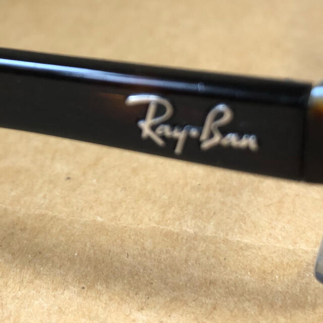 Ray-Ban(レイバン)のRay-ban 黒フチ 肉厚 骨太フレーム メンズのファッション小物(サングラス/メガネ)の商品写真