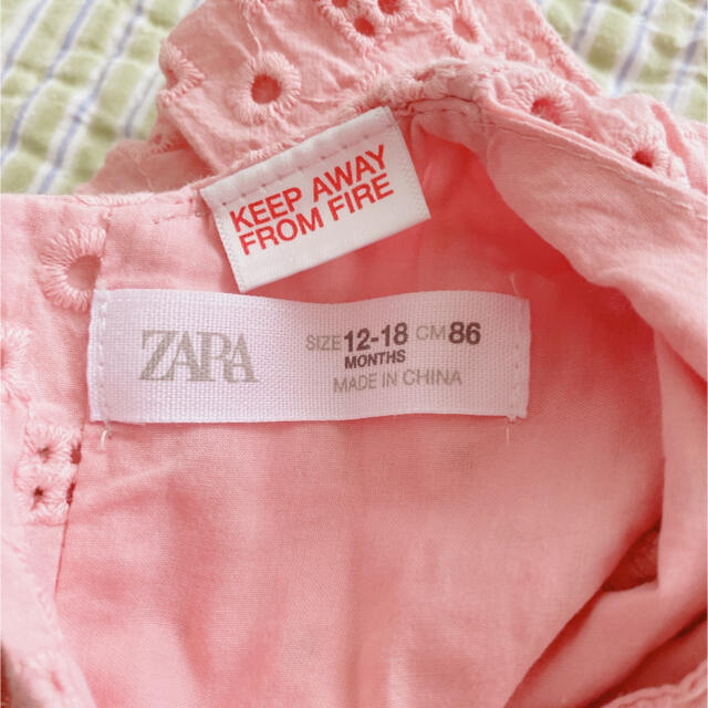 ZARA KIDS(ザラキッズ)の♡美品♡ZARA♡刺繍入ブラウス♡ キッズ/ベビー/マタニティのベビー服(~85cm)(シャツ/カットソー)の商品写真