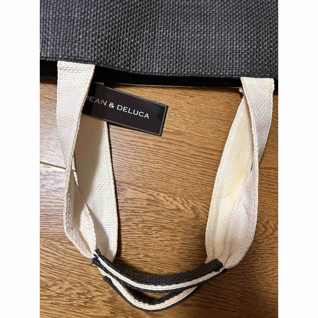 DEAN & DELUCA(ディーンアンドデルーカ)のペーパーストロー素材のラージトートBAG レディースのバッグ(かごバッグ/ストローバッグ)の商品写真