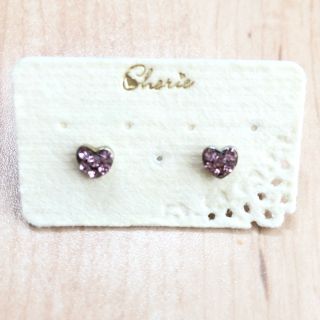 ピアス(ピアス)