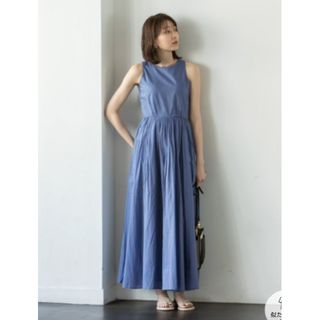 ノーブル(Noble)の美品！21SS【MARIHA】 夏のレディのドレス ブルーC　36(ロングワンピース/マキシワンピース)