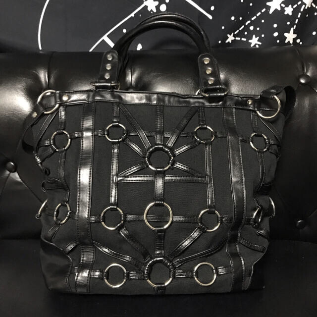 HELLCATPUNKS(ヘルキャットパンクス)の【Restyle】O-RING BAG &【Liquorbrand】カーディガン レディースのバッグ(トートバッグ)の商品写真