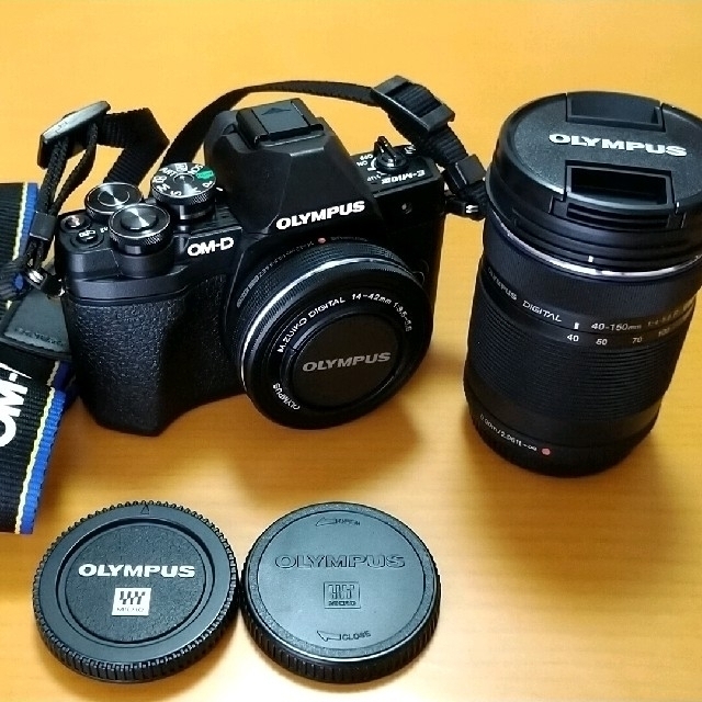 OLYMPUS(オリンパス)の◆付属品多数◆　OLYMPUS  OM-D E-M10 MarkIII  スマホ/家電/カメラのカメラ(ミラーレス一眼)の商品写真