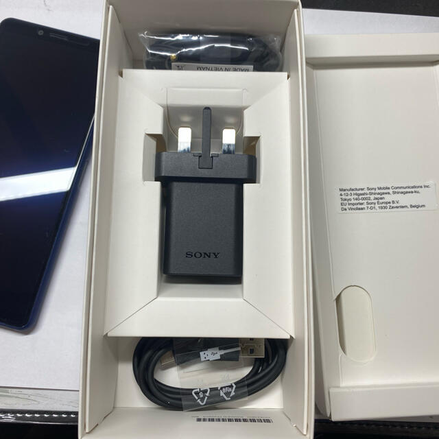 SONY(ソニー)のXperia 10Ⅱ 海外版Simフリー　Blue XQ-AU52 スマホ/家電/カメラのスマートフォン/携帯電話(スマートフォン本体)の商品写真