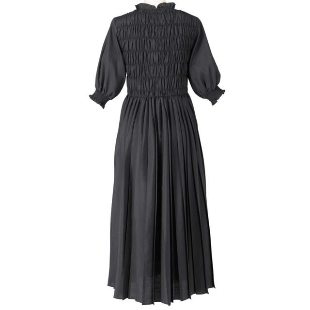 rienda(リエンダ)のcislys Shirring pleats dress レディースのワンピース(ロングワンピース/マキシワンピース)の商品写真