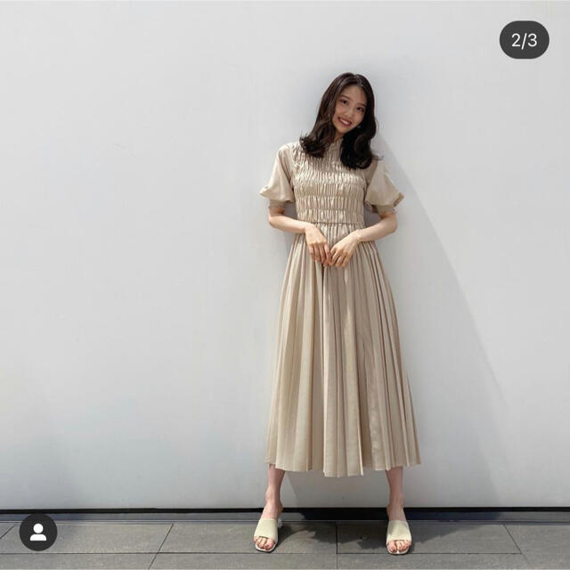 rienda(リエンダ)のcislys Shirring pleats dress レディースのワンピース(ロングワンピース/マキシワンピース)の商品写真