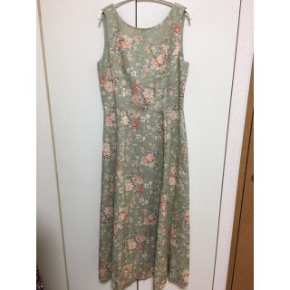 ローラアシュレイ(LAURA ASHLEY)の新品未使用タグ付き♡ロングワンピース (ロングワンピース/マキシワンピース)