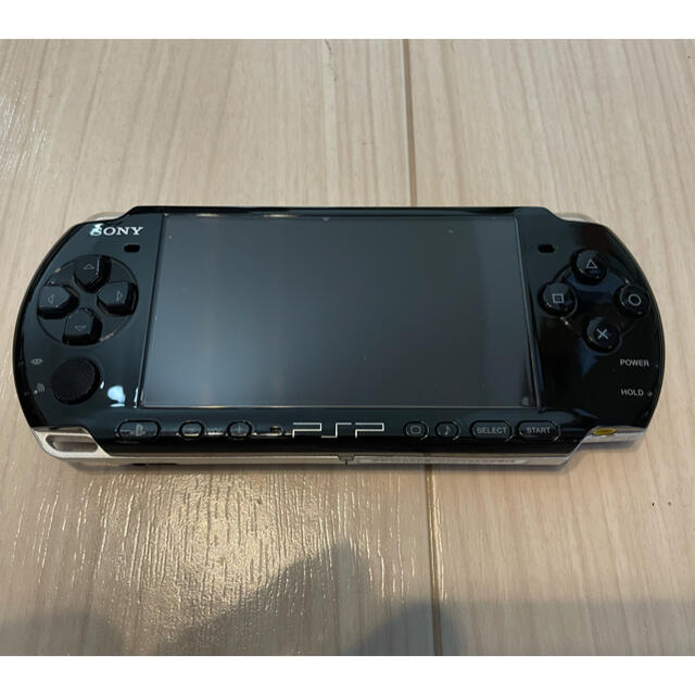 PlayStation Portable(プレイステーションポータブル)のPlayStation PSP 本体　PSP-3000 エンタメ/ホビーのゲームソフト/ゲーム機本体(携帯用ゲーム機本体)の商品写真