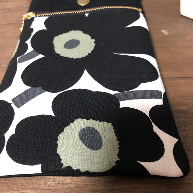 marimekko(マリメッコ)のチェブ様専用　色見本　スマホポーチ  ハンドメイドのハンドメイド その他(その他)の商品写真