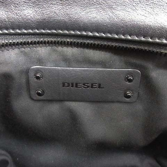 DIESEL(ディーゼル)のディーゼル DIESEL ハンドバッグ ロゴ レザー 黒 ブラック レディースのバッグ(ハンドバッグ)の商品写真