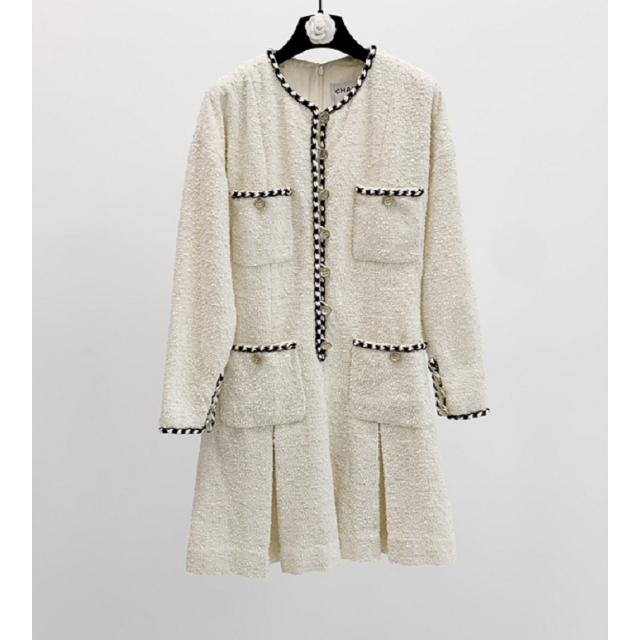 年最新海外 Chanel ワンピース ドレス ツイード 長袖 予約販売品 Envisioncoat Com 年最新海外 Chanel ワンピース ドレス ツイード 長袖 予約販売品 Envisioncoat Com
