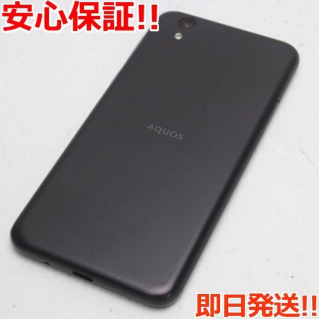 SHARP(シャープ)の美品 702SH AQUOS sense basic ブラック  スマホ/家電/カメラのスマートフォン/携帯電話(スマートフォン本体)の商品写真