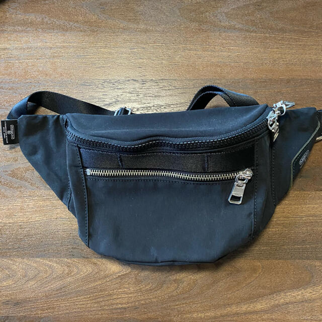 master-piece(マスターピース)のASSOV FANNY PACK ウエストバッグ ボディバッグ メンズのバッグ(ボディーバッグ)の商品写真