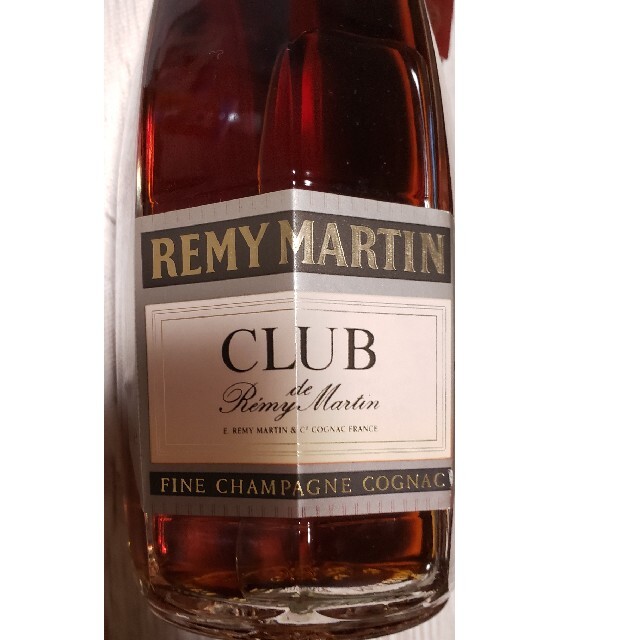 ☆CLUB DE REMY MARTIN☆ ブランデー 食品/飲料/酒の酒(ブランデー)の商品写真