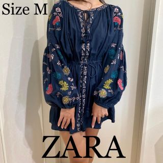 ザラ(ZARA)のZARA花刺繍ワンピース紺(ミニワンピース)