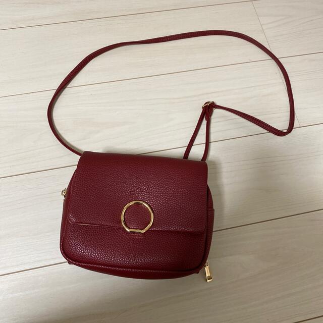 ミニショルダーバッグ 財布付き ボルドー レディースのバッグ(ショルダーバッグ)の商品写真