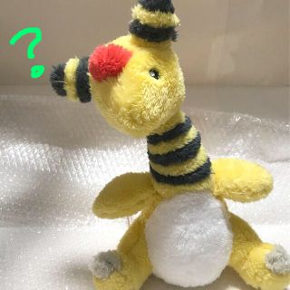 ポケモン(ポケモン)のデンリュウ　が　なかまになりたそうにこちらをみている　ポケモン　ぬいぐるみ(ぬいぐるみ)