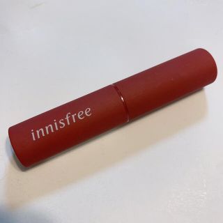 イニスフリー(Innisfree)のビビッドコットンスティック7(口紅)