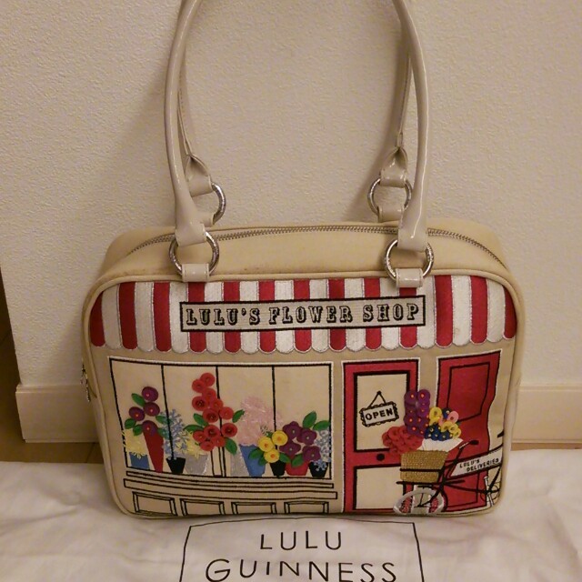 LULU GUINNESS(ルルギネス)のルルギネス バッグ♪ レディースのバッグ(ショルダーバッグ)の商品写真