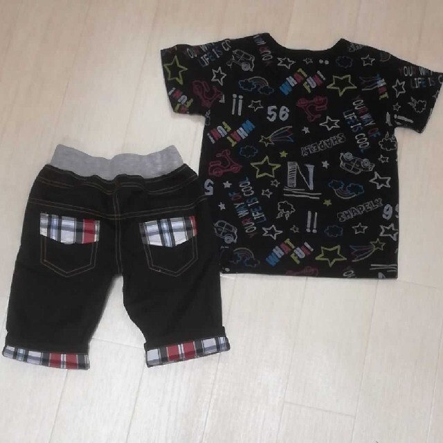 新品100サイズと110サイズの上下セット　男の子 キッズ/ベビー/マタニティのキッズ服男の子用(90cm~)(Tシャツ/カットソー)の商品写真