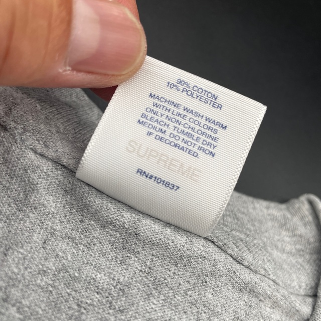 Supreme(シュプリーム)のセール　Lグレー青 Emilio Pucci Box Logo Tee メンズのトップス(Tシャツ/カットソー(半袖/袖なし))の商品写真