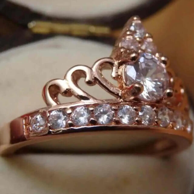 【CR273】ピンクゴールドクラウン王冠モチーフリング指輪大きいサイズ レディースのアクセサリー(リング(指輪))の商品写真