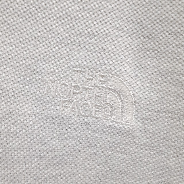 THE NORTH FACE(ザノースフェイス)の✨美品✨　THE NORTH FACE(ザノースフェイス)　レディースポロシャツ レディースのトップス(ポロシャツ)の商品写真