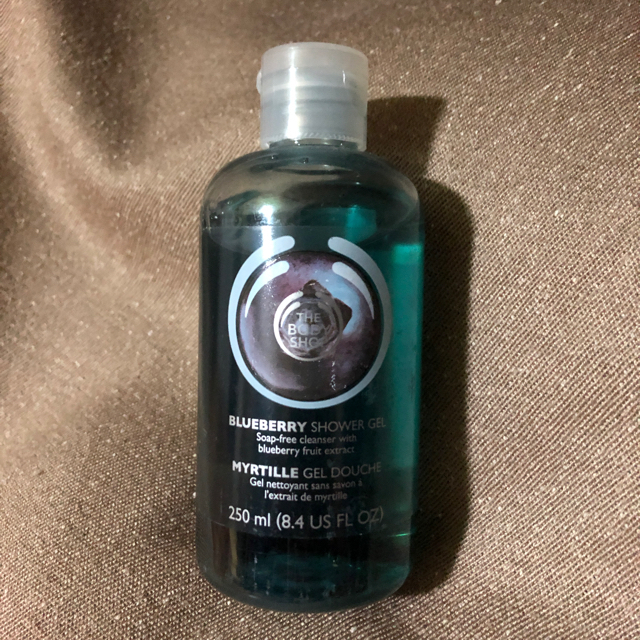 THE BODY SHOP(ザボディショップ)のTHE BODY SHOP ボディシャンプー ブルーベリー コスメ/美容のボディケア(ボディソープ/石鹸)の商品写真