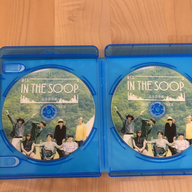 防弾少年団(BTS)(ボウダンショウネンダン)の【BTS】IN THE SOOP Blu-ray 2枚組 エンタメ/ホビーのDVD/ブルーレイ(アイドル)の商品写真