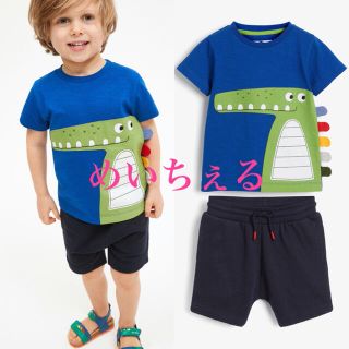 ネクスト(NEXT)の【新品】クロコダイル アップリケ付きTシャツ&ショートパンツセット（ボーイズ）(Ｔシャツ)