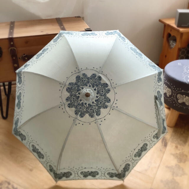 mina perhonen(ミナペルホネン)のミナペルホネンforst wing 日傘 レディースのファッション小物(傘)の商品写真