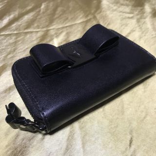 サルヴァトーレフェラガモ(Salvatore Ferragamo)の売り切り希望！【美品】フェラガモカードケース(名刺入れ/定期入れ)