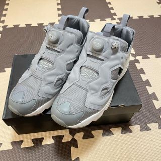 リーボック(Reebok)のリーボック インスタ ポンプ フューリー FLAT GREY/WHITE(スニーカー)