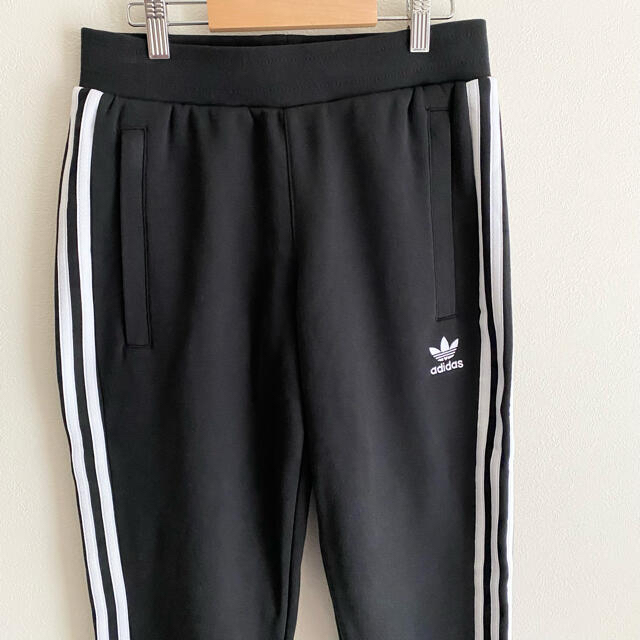 adidas(アディダス)のadidas 3 STRIPES PANT メンズのパンツ(その他)の商品写真