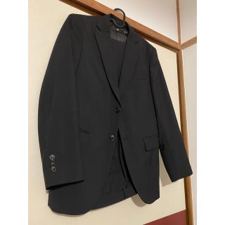 ユニクロ(UNIQLO)のuniqlo +J 21ss セットアップ　ブラック　M 76(テーラードジャケット)