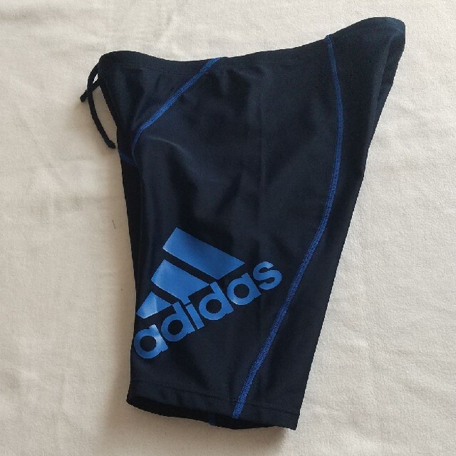 adidas(アディダス)の水着 男児   160 キッズ/ベビー/マタニティのキッズ服男の子用(90cm~)(水着)の商品写真