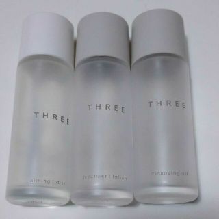 スリー(THREE)のTHREE スリー　クリスマスコフレ 空瓶3(その他)