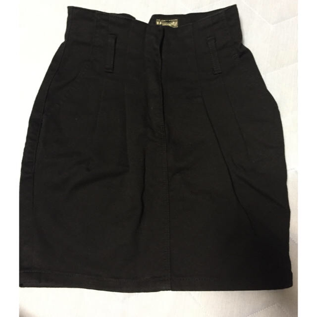 moussy(マウジー)のHIGH TUCK SK moussy レディースのスカート(ミニスカート)の商品写真