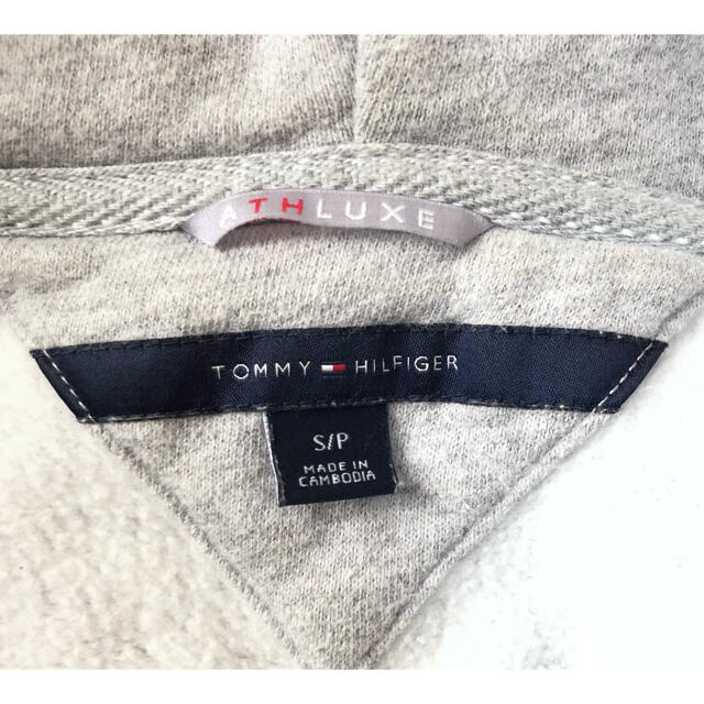 TOMMY HILFIGER(トミーヒルフィガー)の【超人気】❤トミーヒルフィガー❤ パーカー グレー 〈S〉 春 夏 スウェット メンズのトップス(パーカー)の商品写真