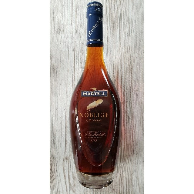 MARTELL NOBLIGE  食品/飲料/酒の酒(ブランデー)の商品写真